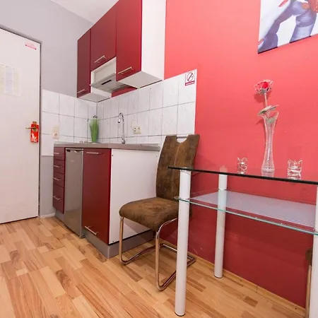 Apartment Stil - With Balcony And Sea View 103 Trogir