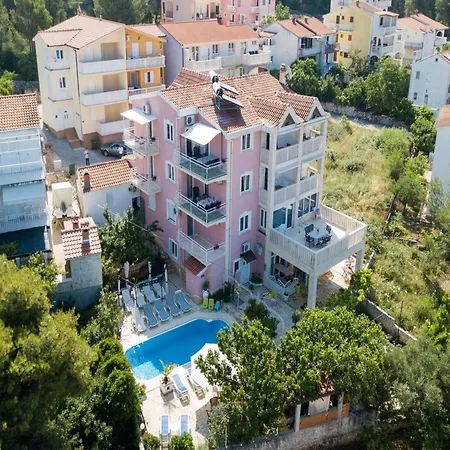 Stil - With Balcony And Sea View 103 * Trogir