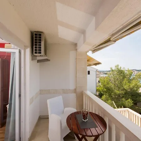 Stil - With Balcony And Sea View 103 Apartment