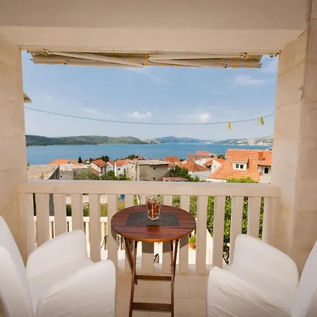 Stil - With Balcony And Sea View 103 Apartment