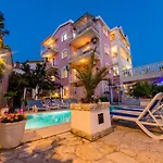 Stil - With Balcony And Sea View 103 Trogir